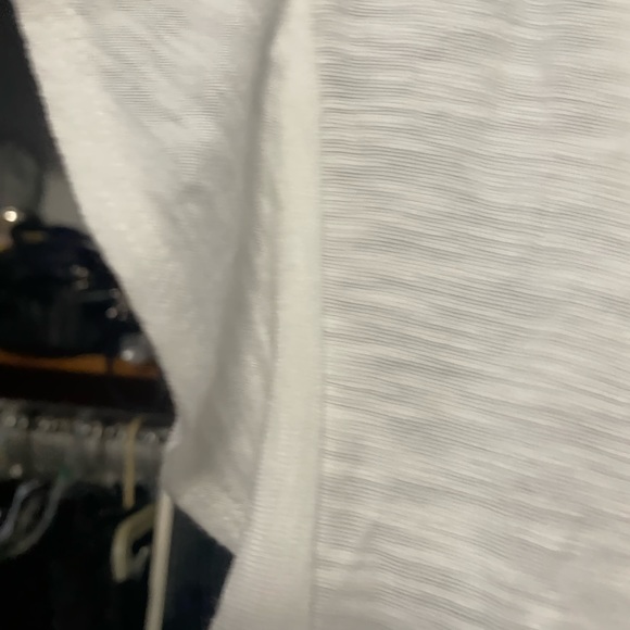 Top - Picture 4 of 4